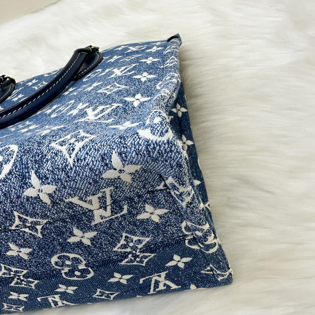 LV Onthego MM in Ombre Blue Denim and GHW