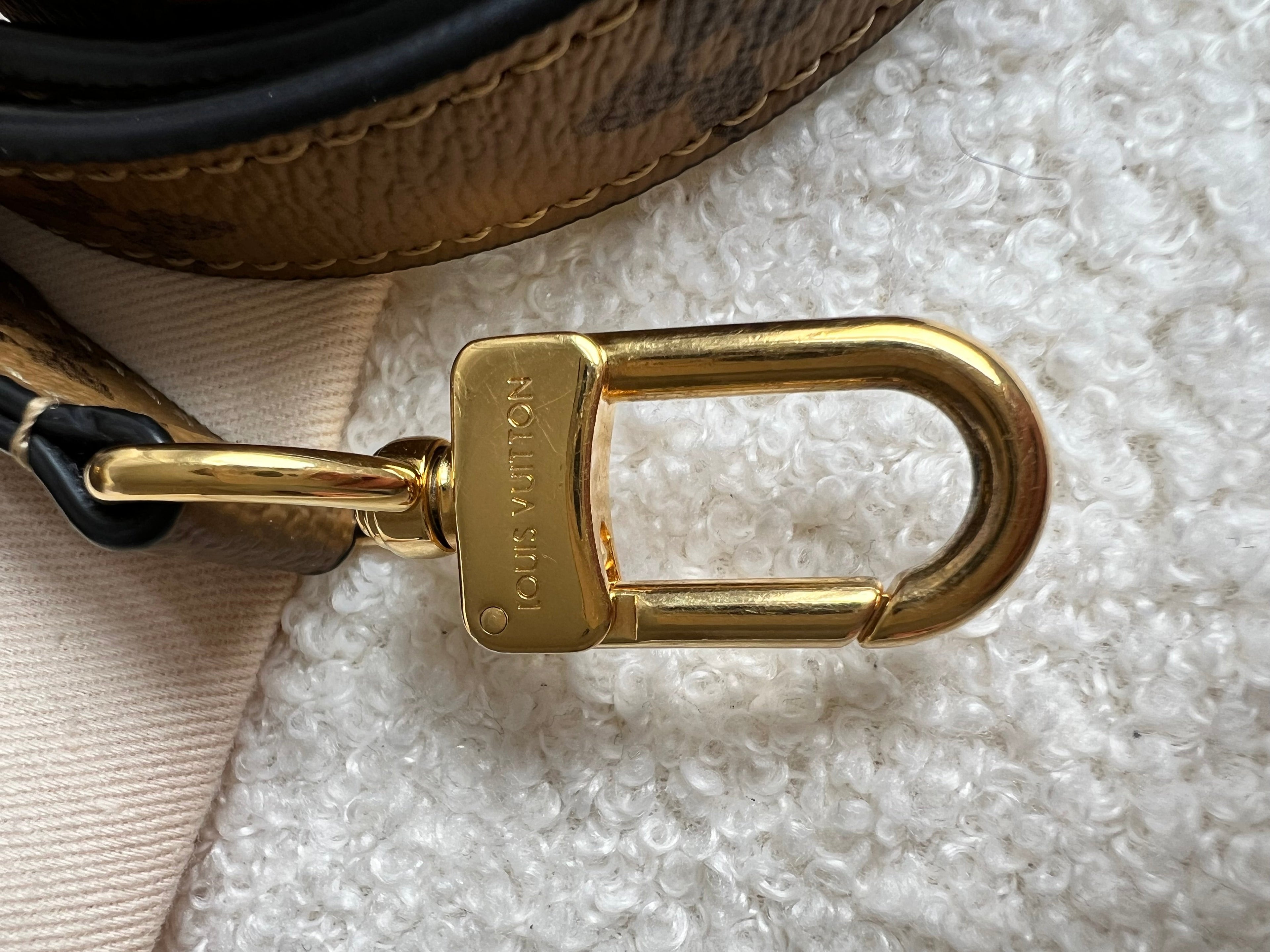 Louis Vuitton Pochette Metis Reverse Monogram (RRP £1,970)