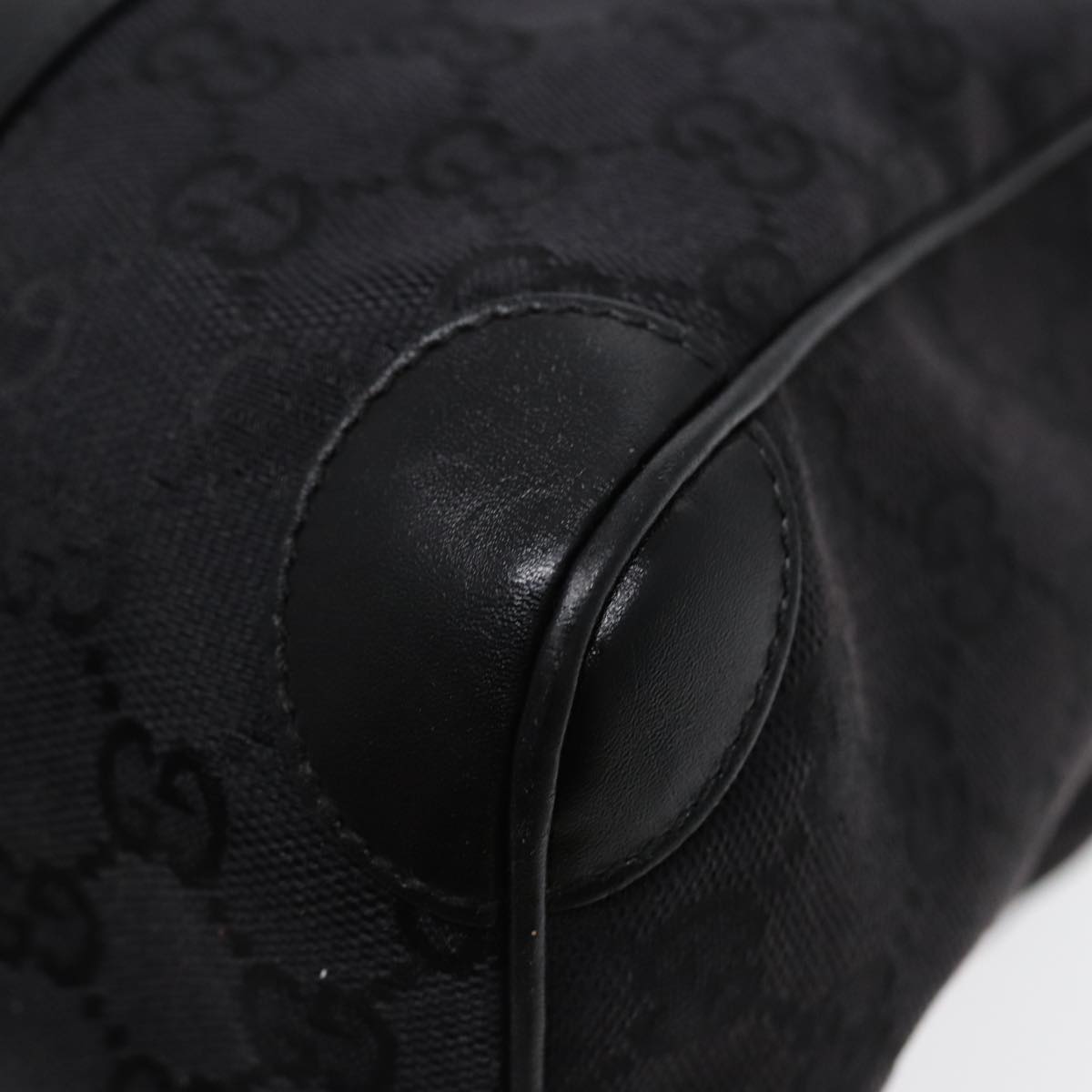 GUCCI GG Canvas Hand Bag Black Silver 000 0851 86898