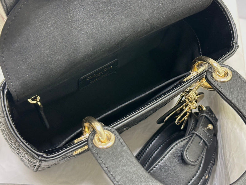 ELE - Dir Bags - 1415