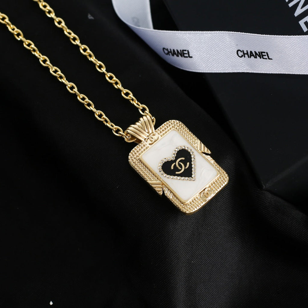 EN - Lux Necklace CHL012