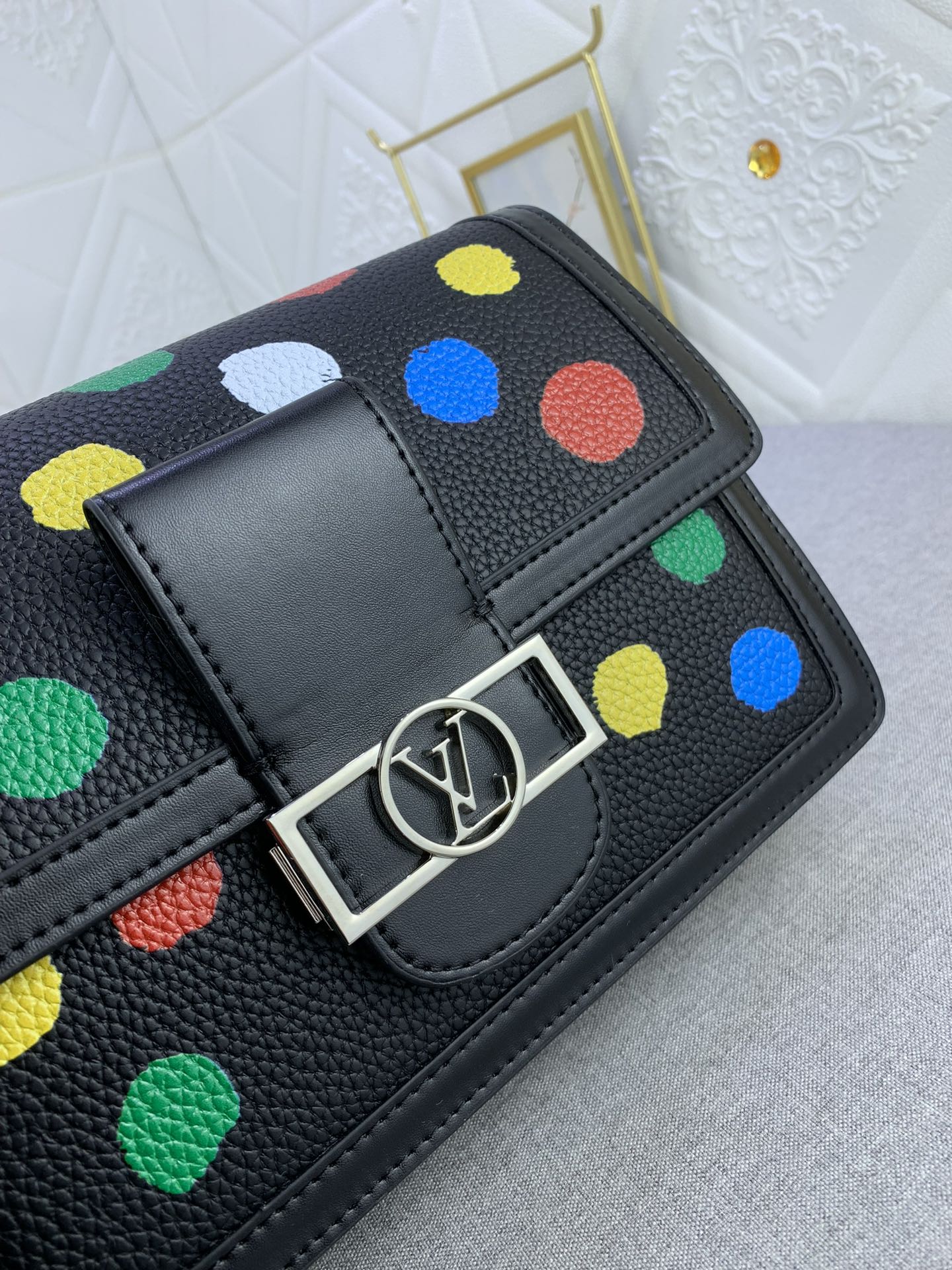 EN - New Arrival Bags LUV 658