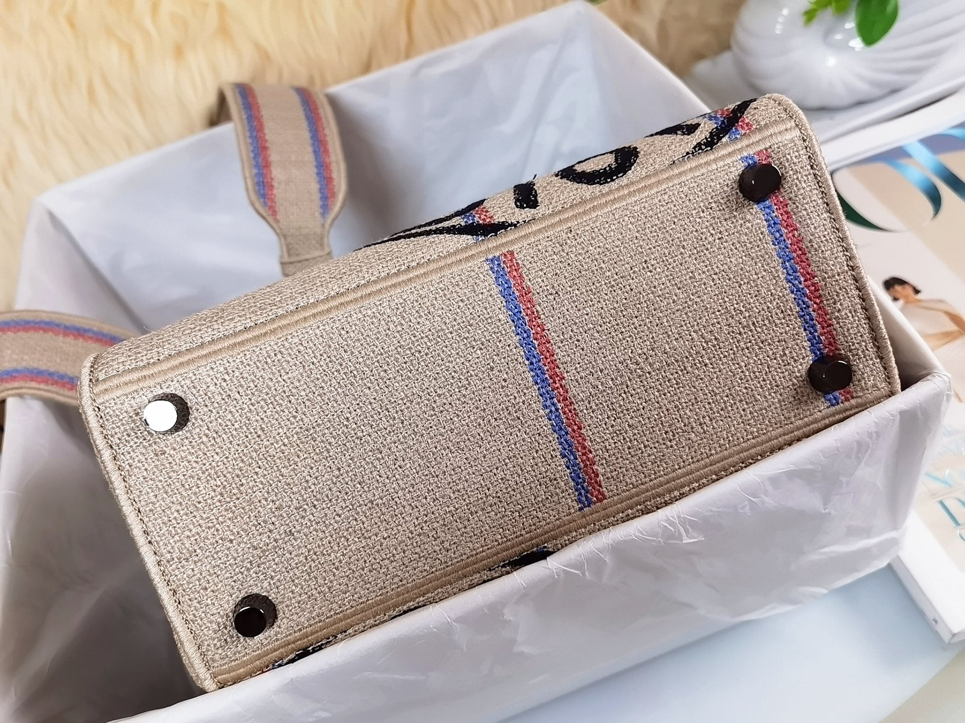 EN - New Lux Bags DIR 339