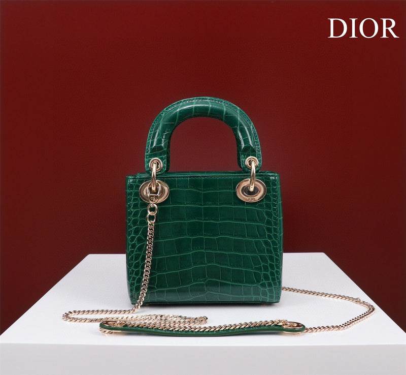 ELE - Dir Bags - 1756