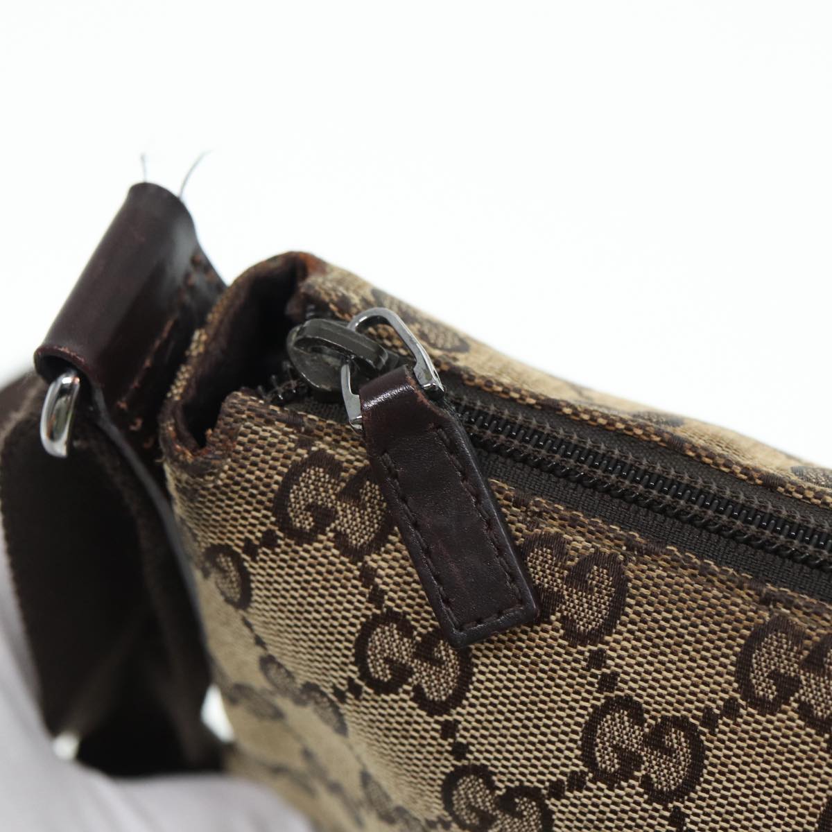 GUCCI GG Canvas Shoulder Bag Beige Brown Silver 147671 87163
