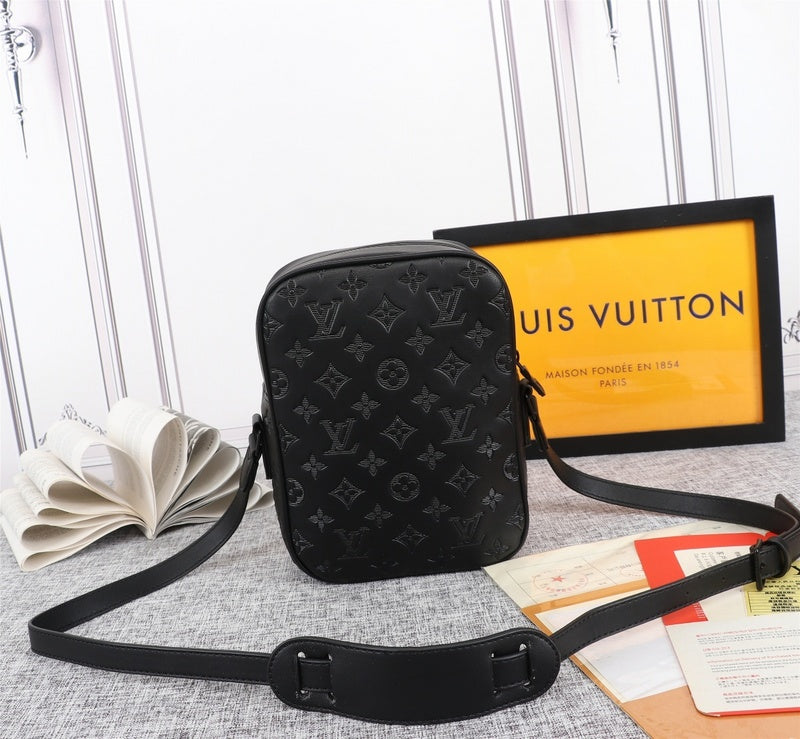 Fashion Lu-Vi bags - 3914