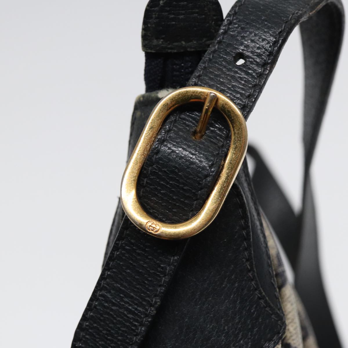 GUCCI GG Supreme Shoulder Bag PVC Leather Navy Gold 41 02 058 87264