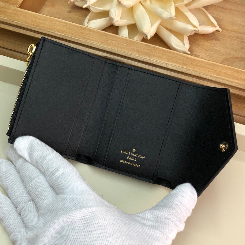 LOV2 Bags - Luxurious Bags  2405