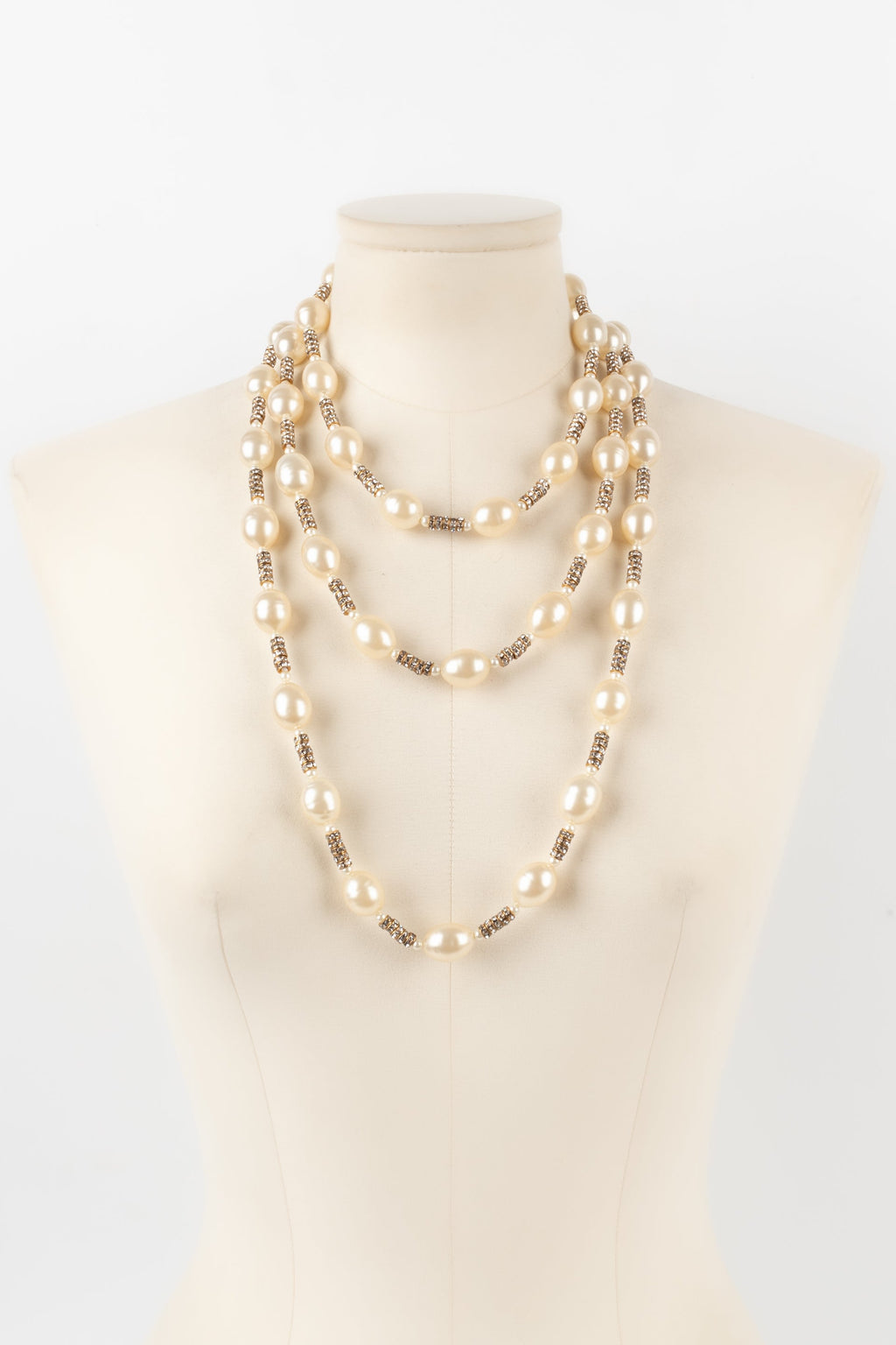 Collier de perles nacrÃƒÆ’Ã‚Â©es Chanel 1990s