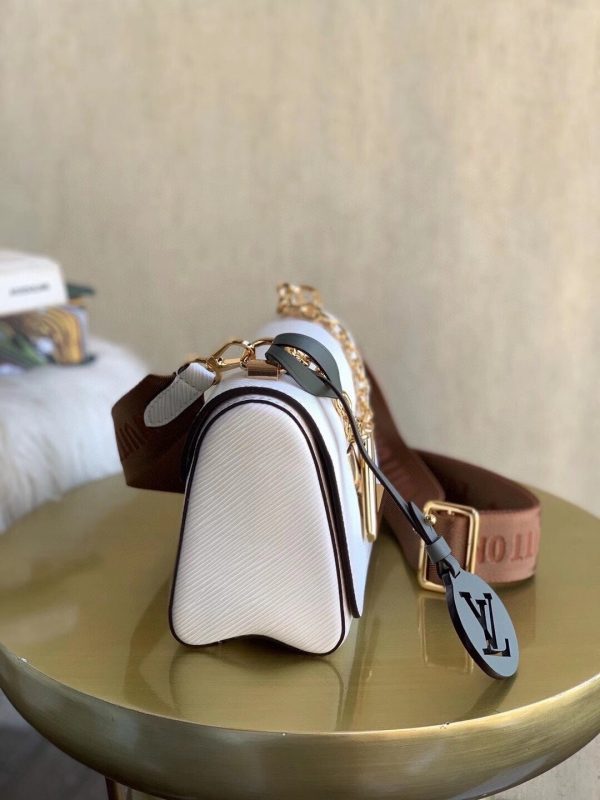 LOV2 Bags - Luxurious Bags  1379