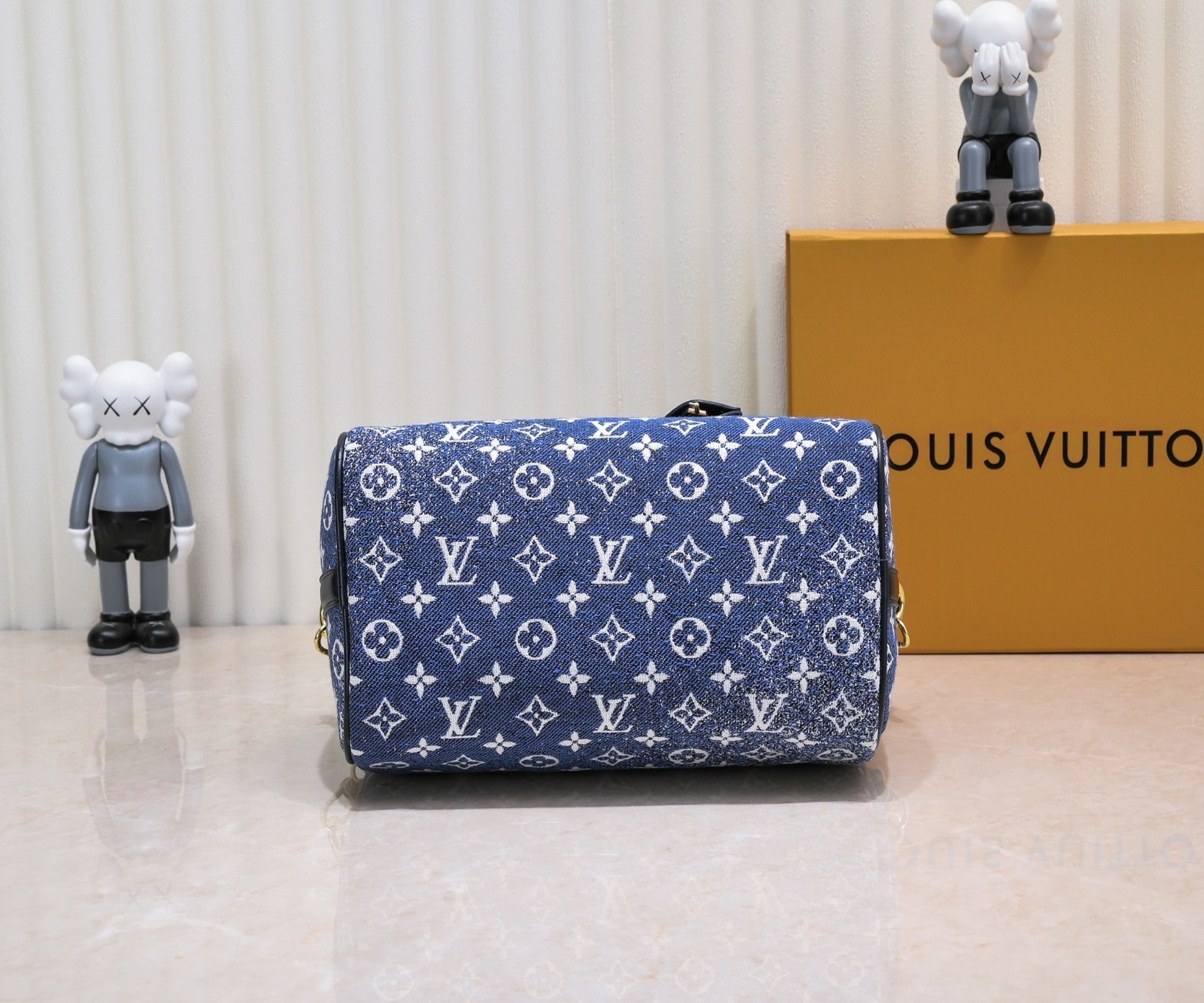 EN - Luxury Bags LUV 876