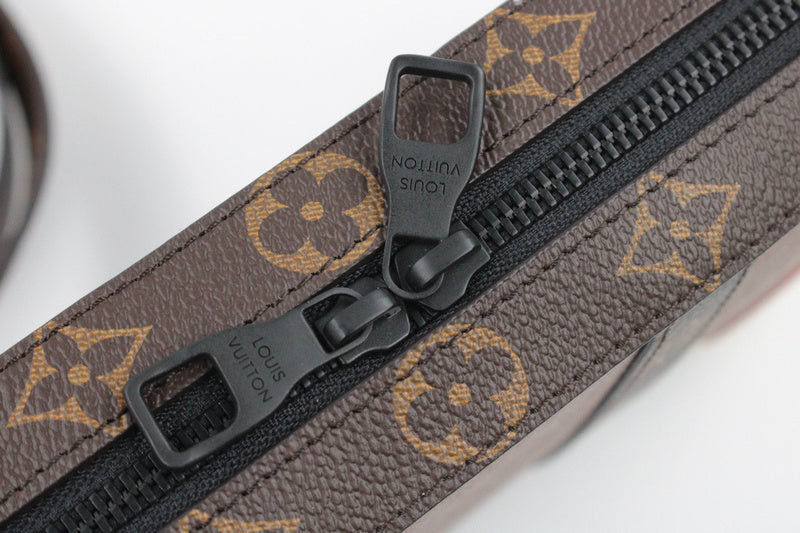 LOV2 Bags - Luxurious Bags  1697