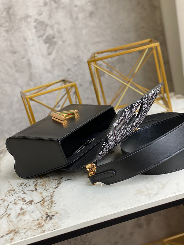 LOV2 Bags - Luxurious Bags  1634