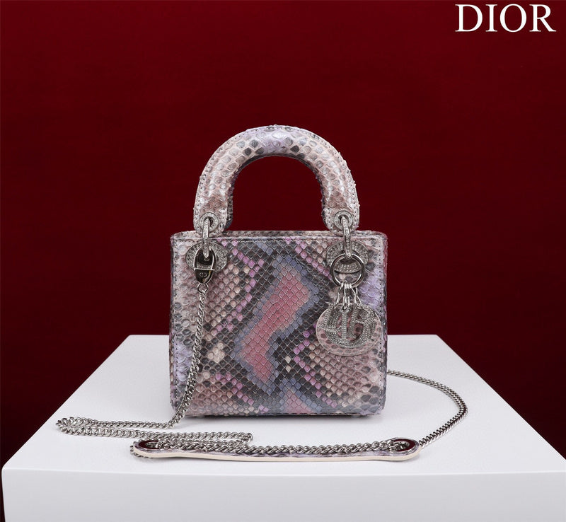 ELE - Dir Bags - 1720