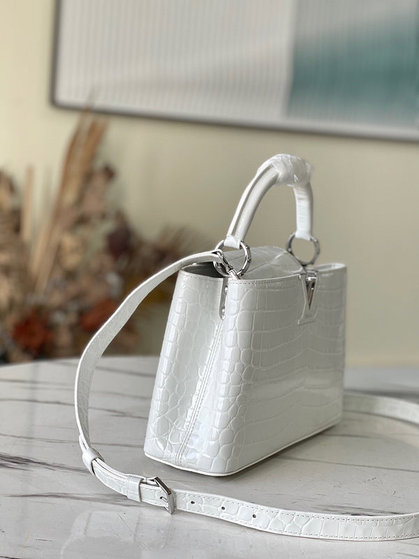 Fashion Lu-Vi bags - 5352