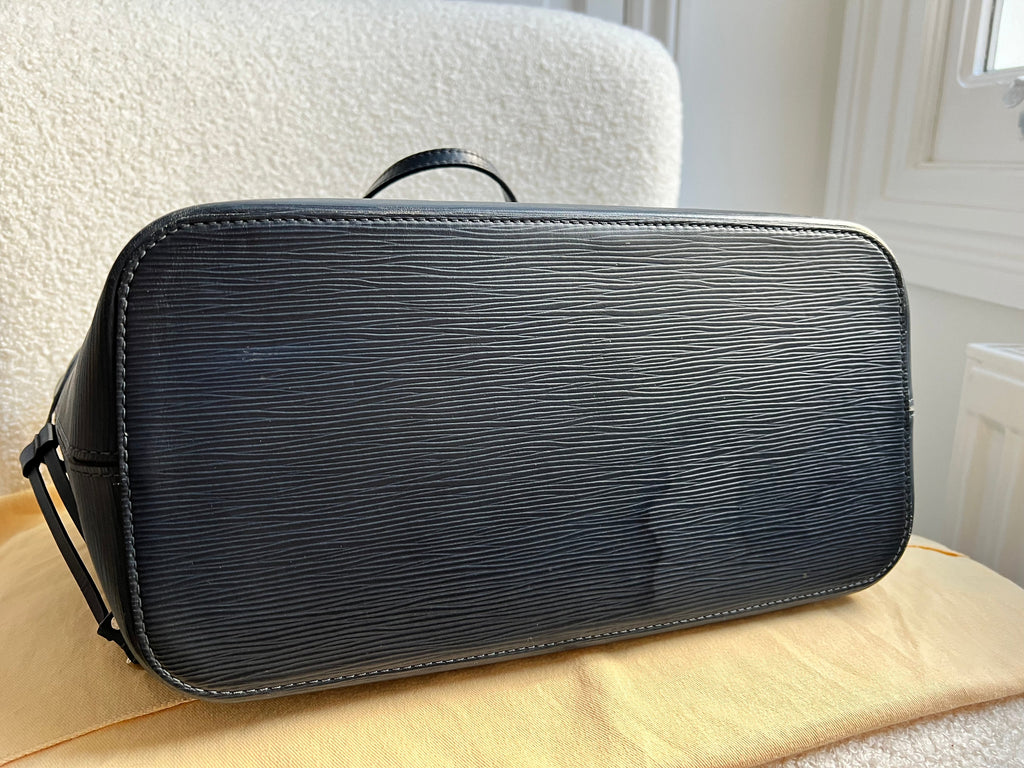 Louis Vuitton Neverfull MM Indigo Epi Leather (RRP £1,740)