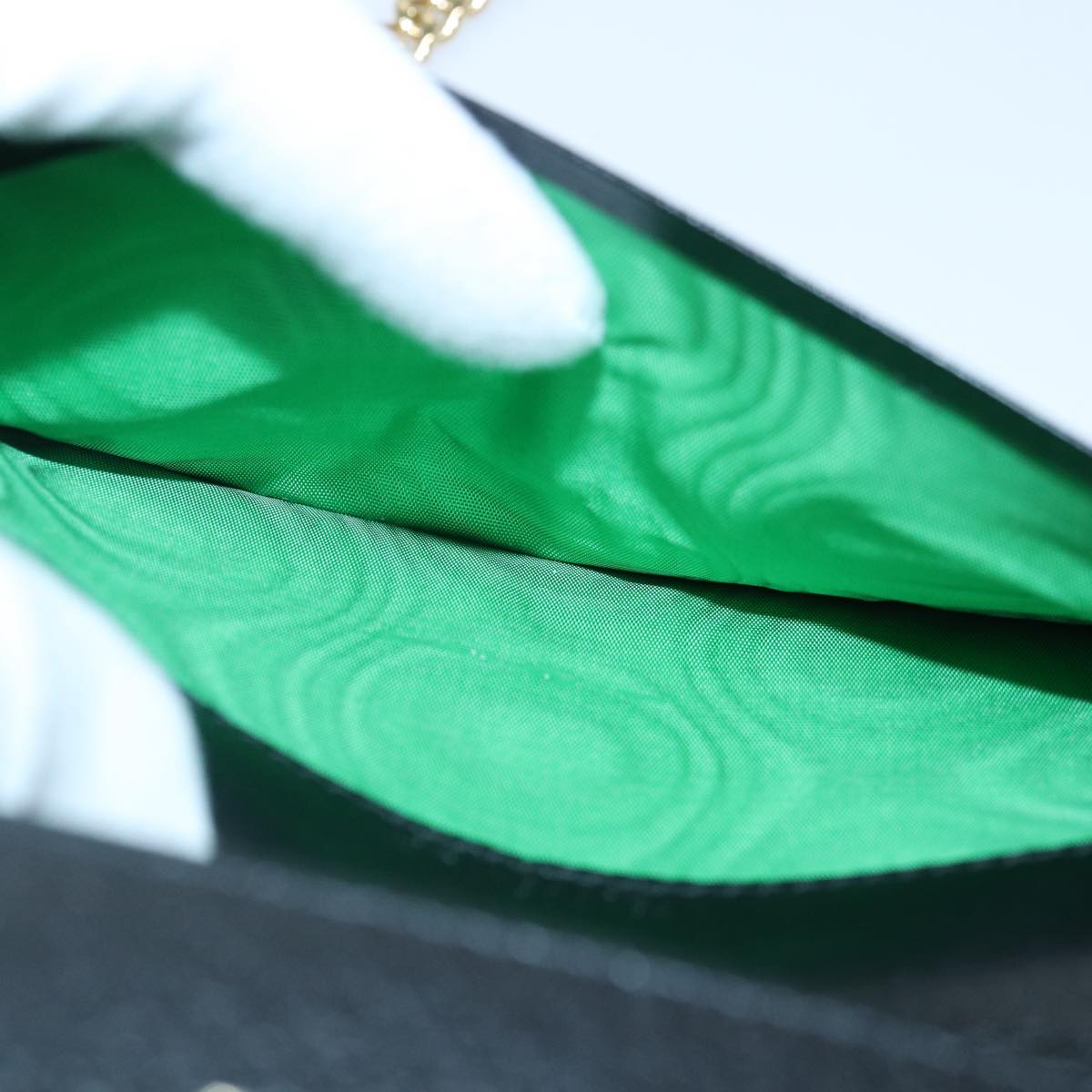 GUCCI GG Supreme Adidas Collaboration Chain Shoulder Wallet 621892 88144A