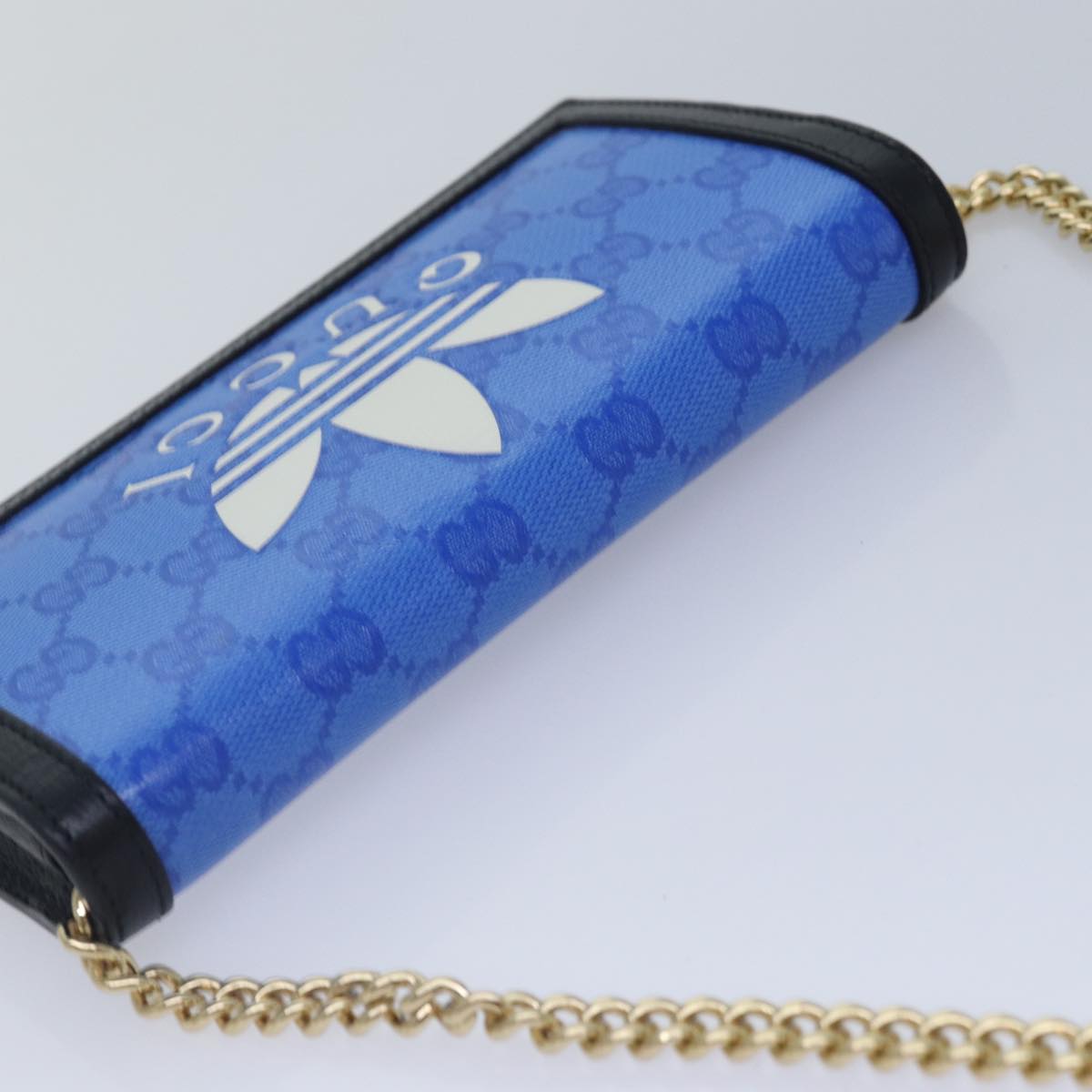 GUCCI GG Supreme Adidas Collaboration Chain Shoulder Wallet 621892 88144A