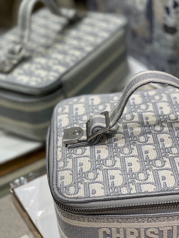 ELE - Dir Bags - 1930