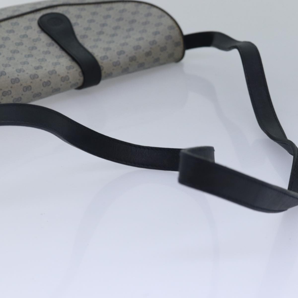 GUCCI Micro GG Supreme Shoulder Bag PVC Navy Gold 88596