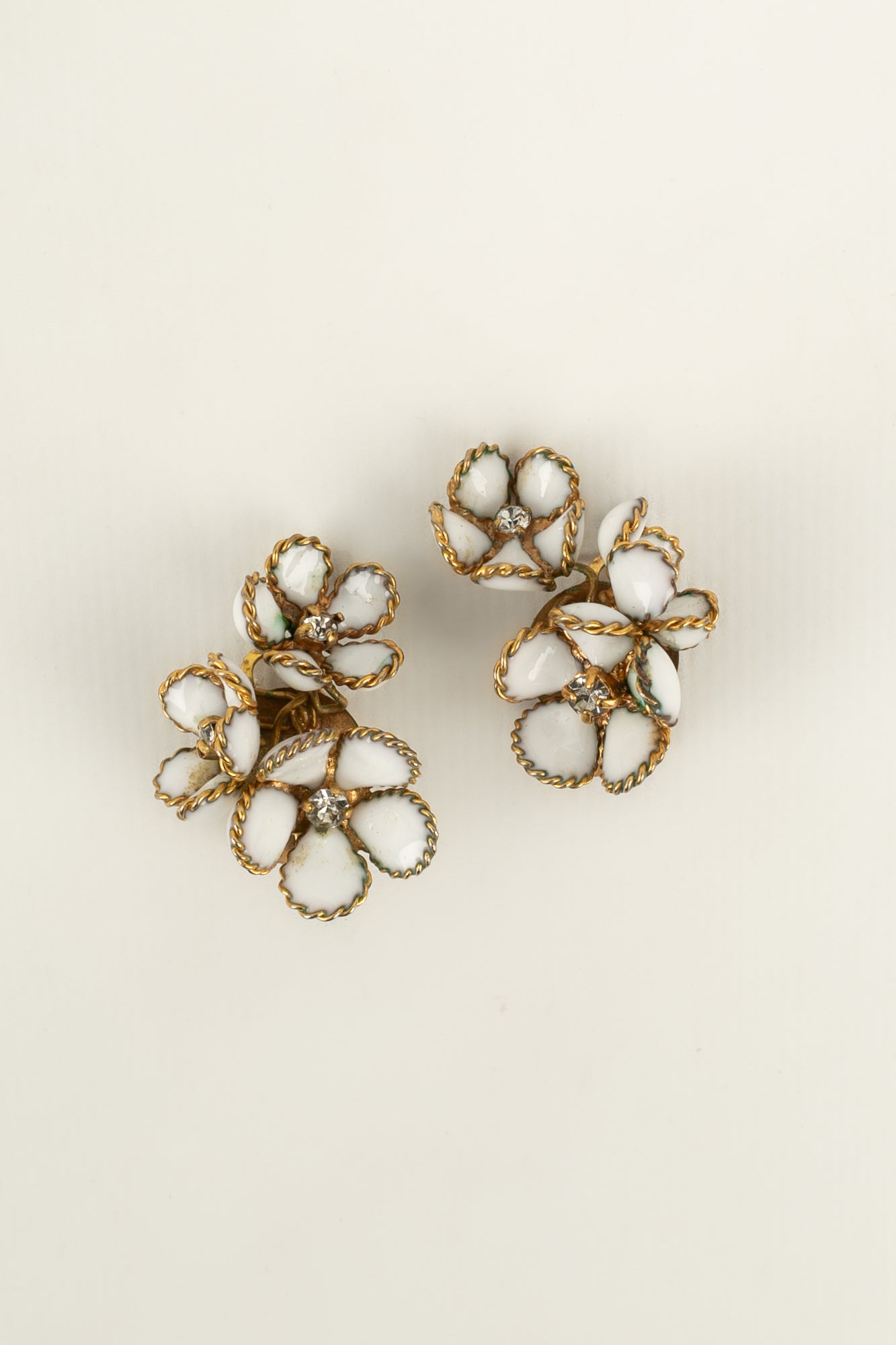 Boucles d'oreilles Gripoix ancien