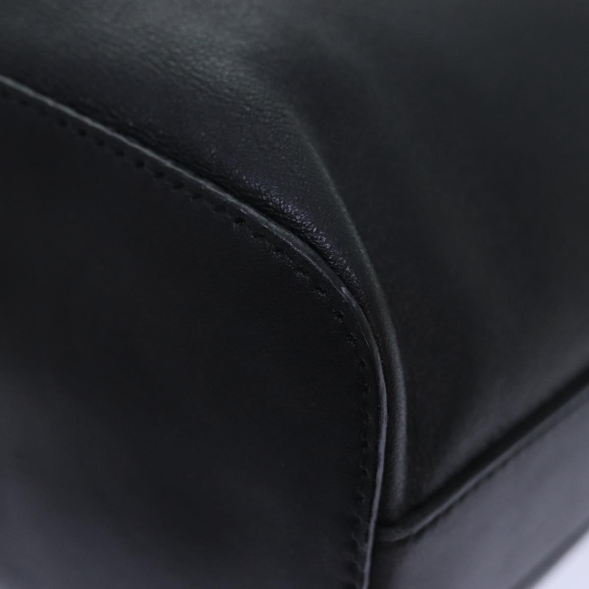 GUCCI Chain Shoulder Bag Leather Black Silver 001 3874 2404 88805