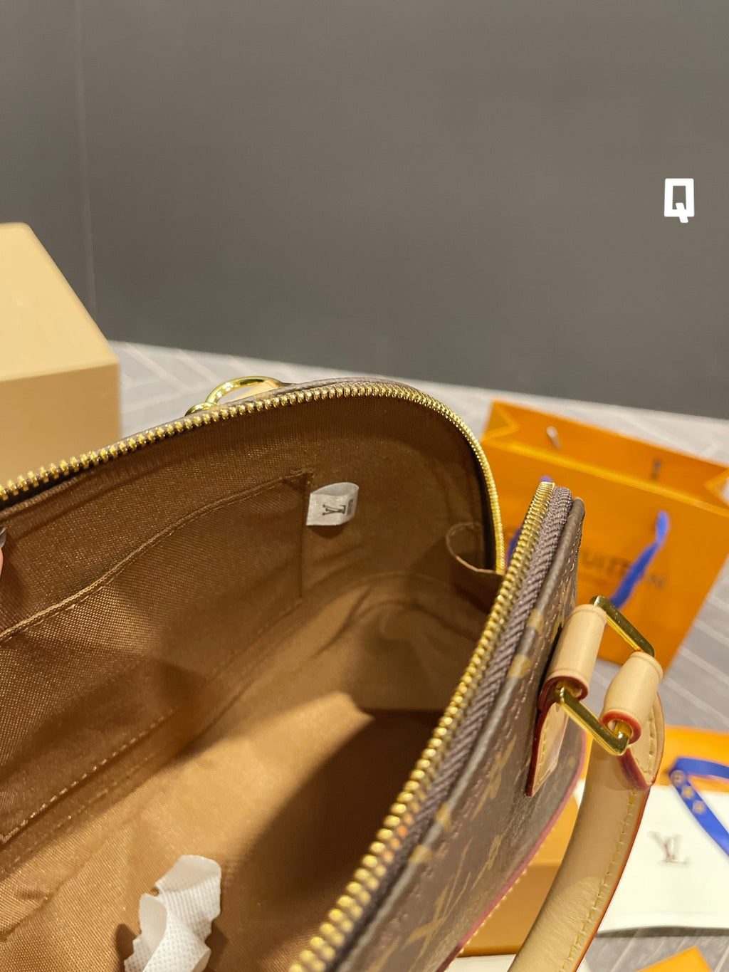EN - New Lux Bags LUV 564