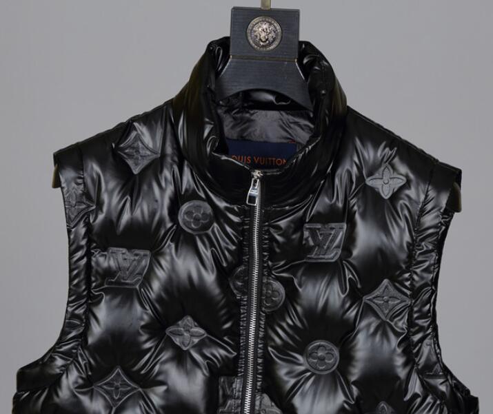SAMC - LOV Clothes - 121