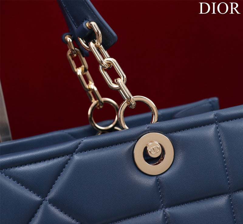ELE - Dir Bags - 1723