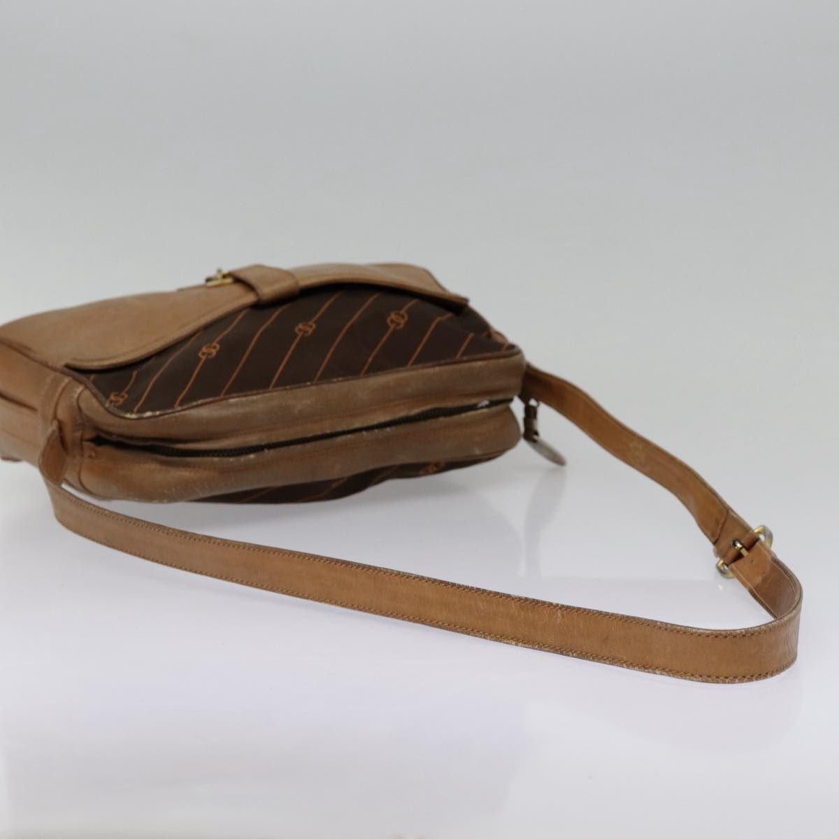 GUCCI Shoulder Bag Leather Brown Gold 89053