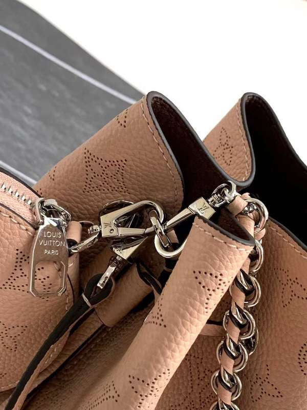 LOV2 Bags - Luxurious Bags  1133