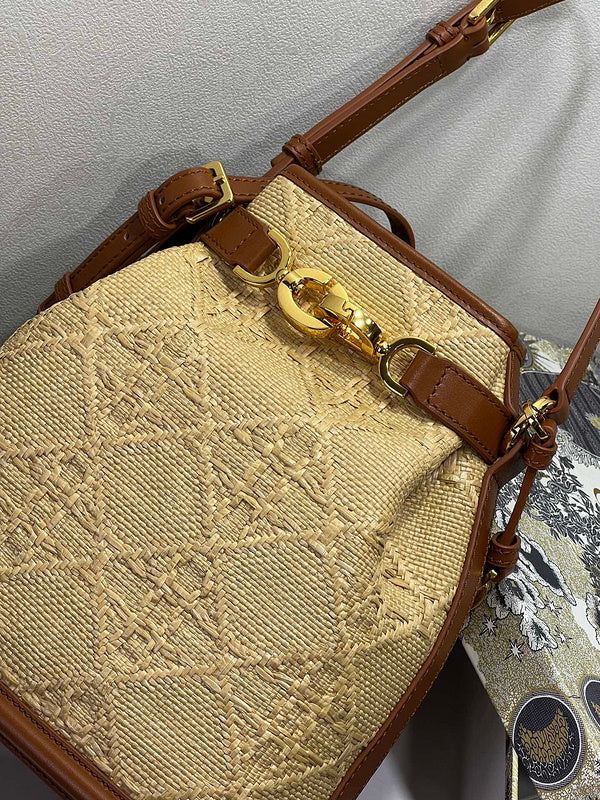 ELE - Dir Bags - 090