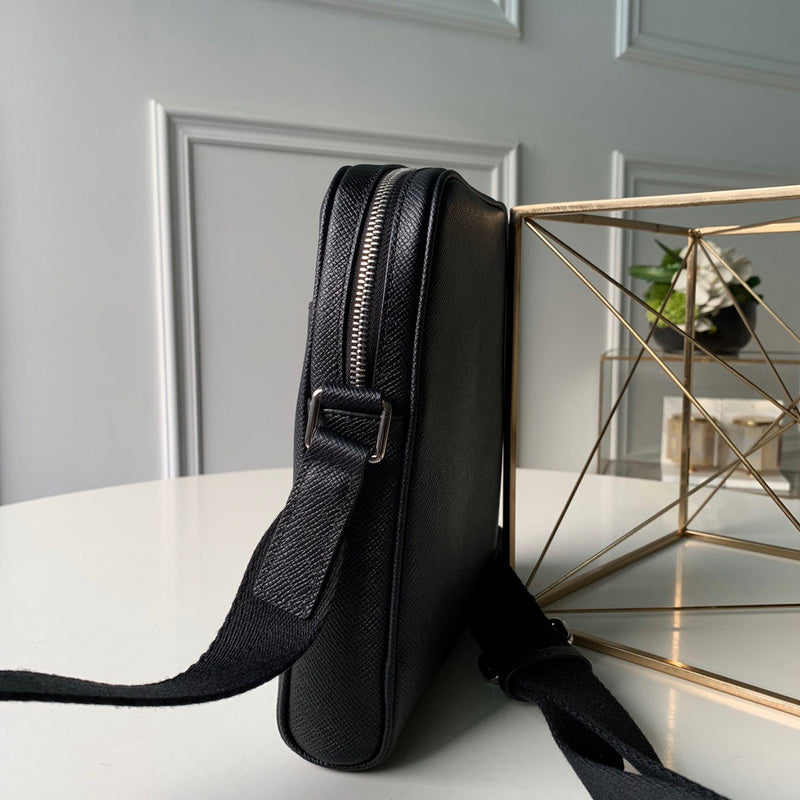 LOV2 Bags - Luxurious Bags  1554