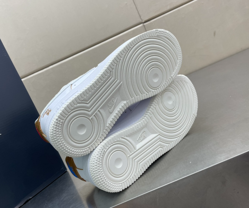 SAMC - NKE Shoes - 033