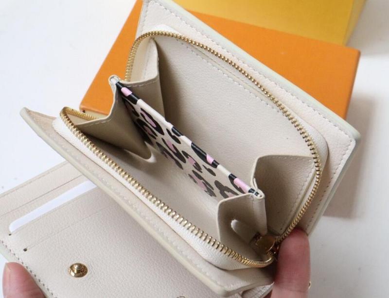 SAMC - Mix Wallets - 135