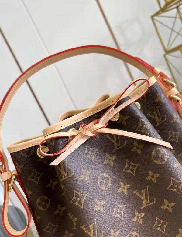SAMC - LOV Bags - 2024