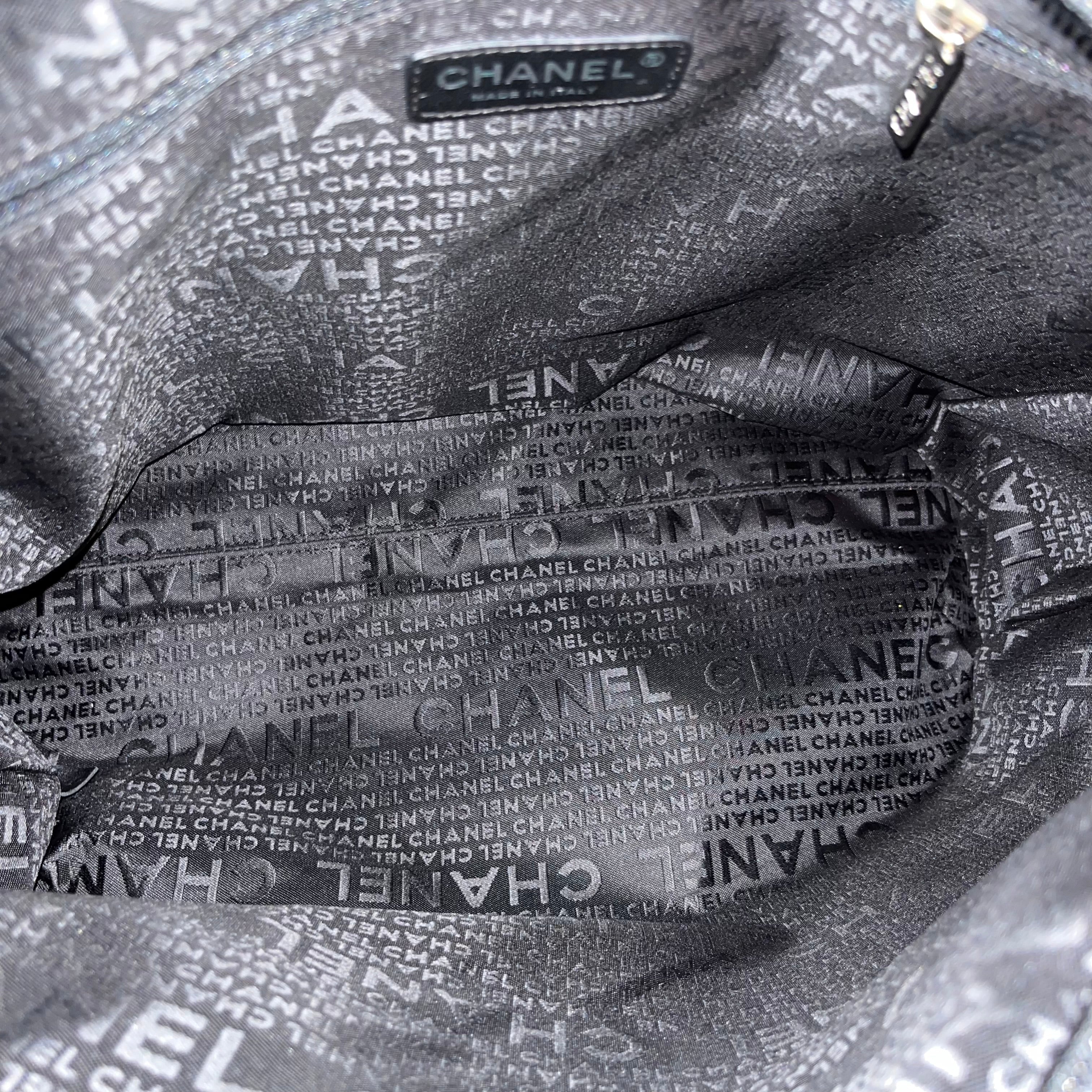 CHANEL Ultimate Soft Lambskin Hobo ADI1180