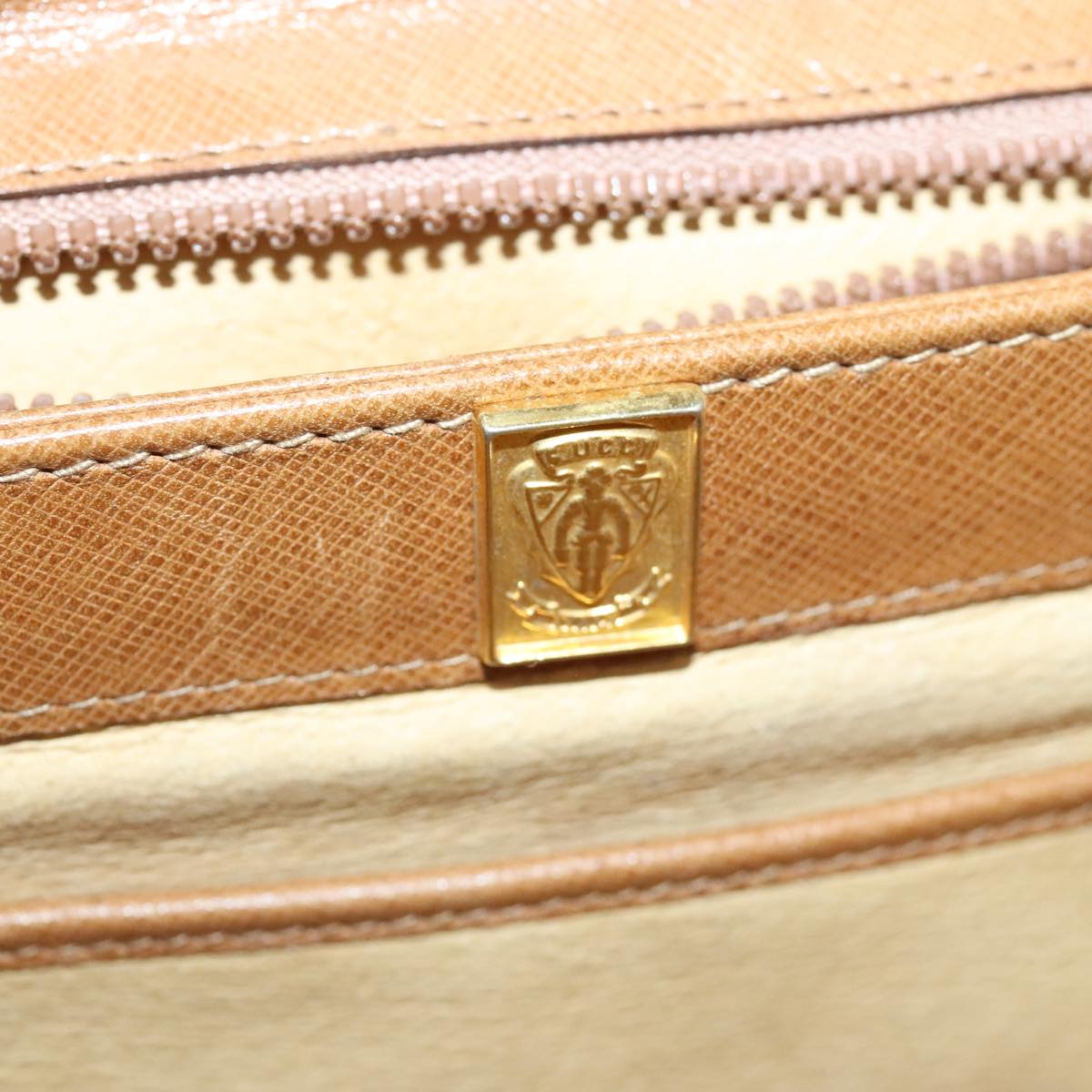 GUCCI Shoulder Bag Leather Beige Silver gold 89604
