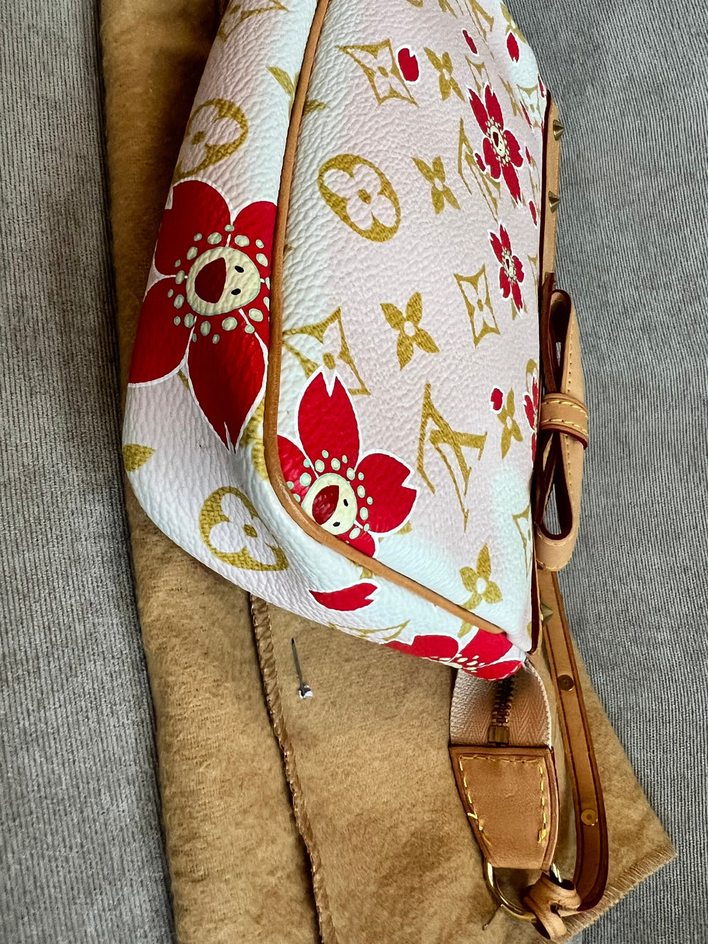Louis Vuitton Pochette Accessoires Cherry Blossom Damier Azur