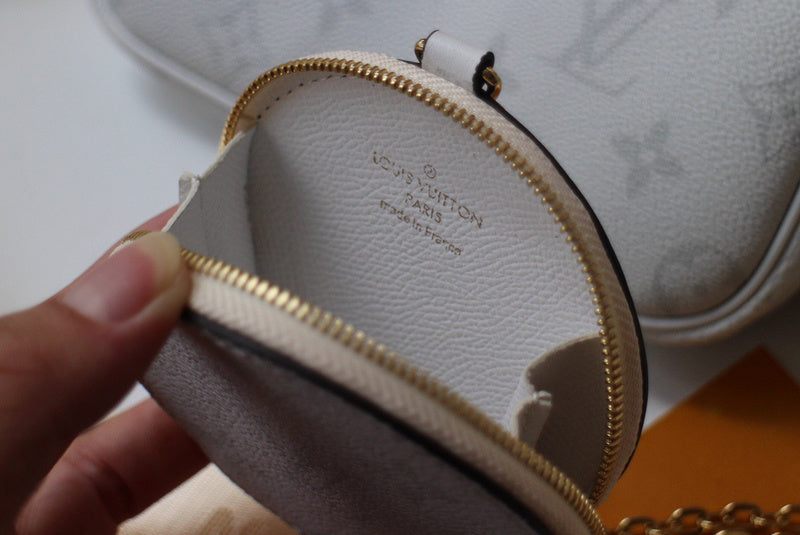 LOV2 Bags - Luxurious Bags  1771