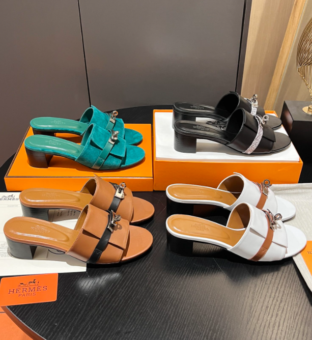 SAMC - HMS Women Shoes - 584