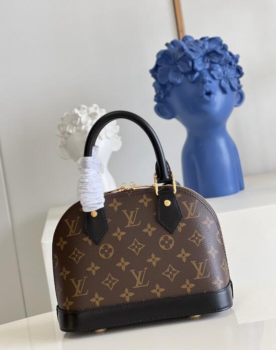 SAMC - LOV Bags - 1711