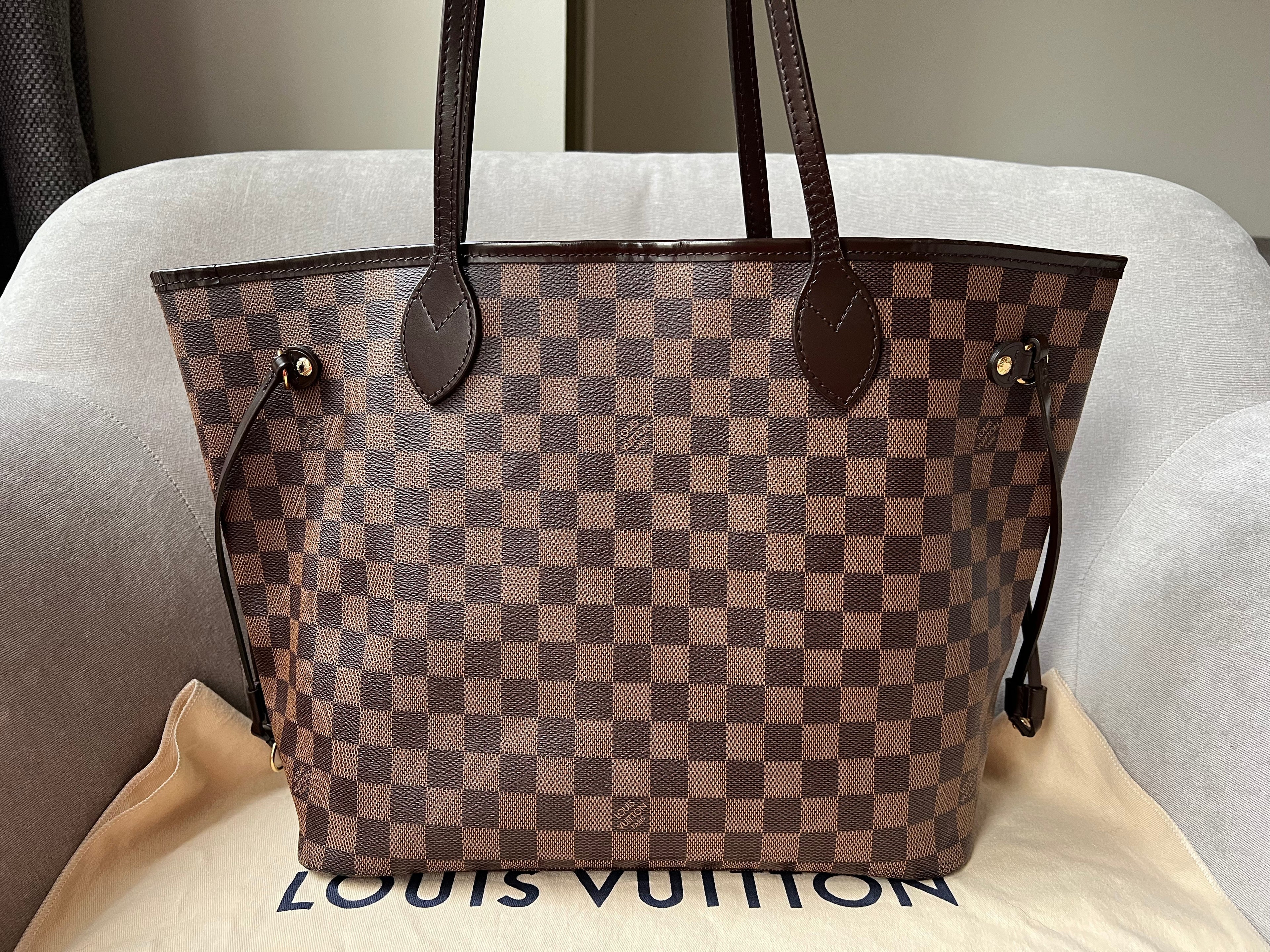 Louis Vuitton Neverfull MM Damier Ebene Cherry Interior (RRP £1,410)