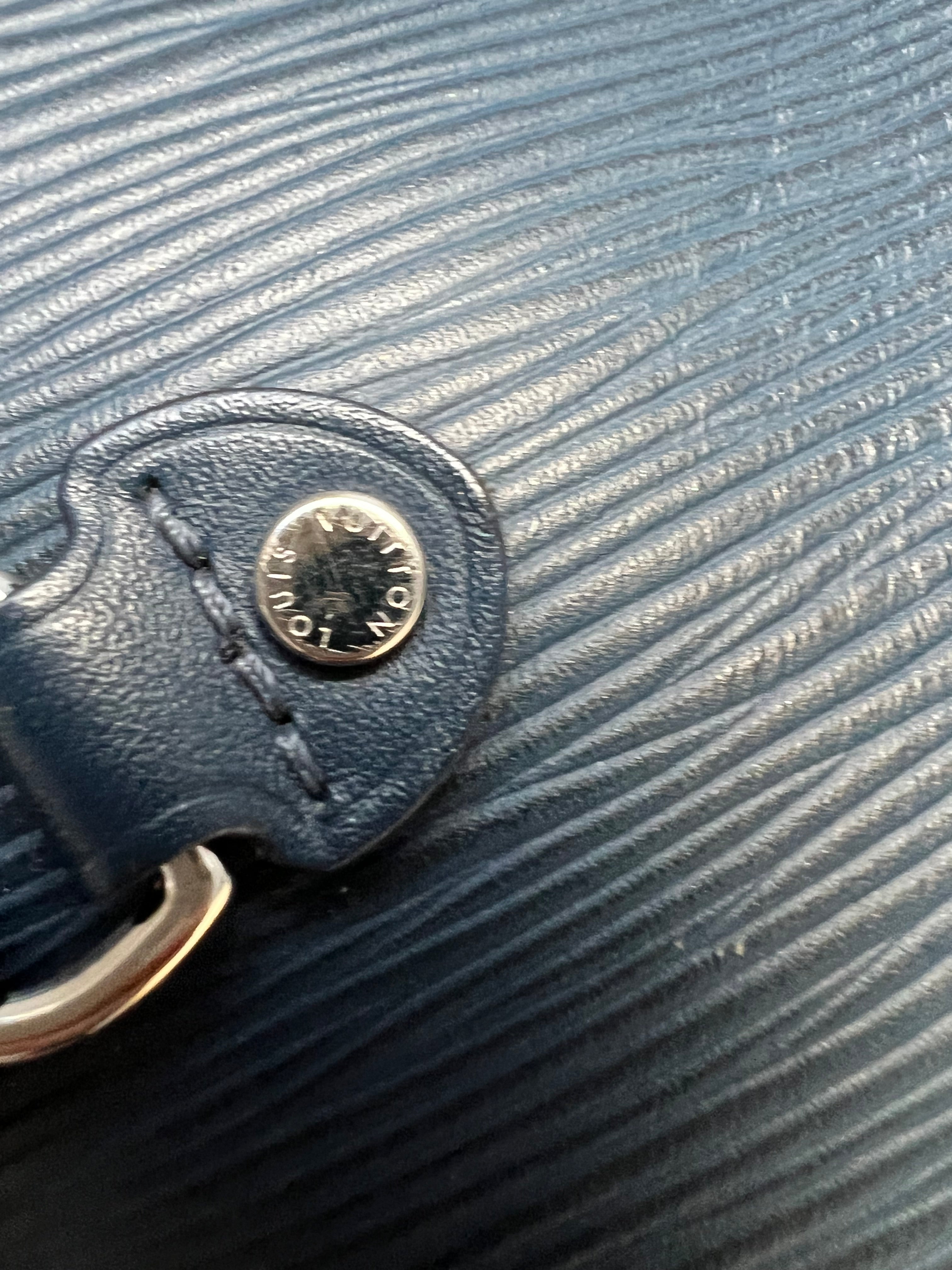 Louis Vuitton Neverfull MM Indigo Epi Leather (RRP £1,740)