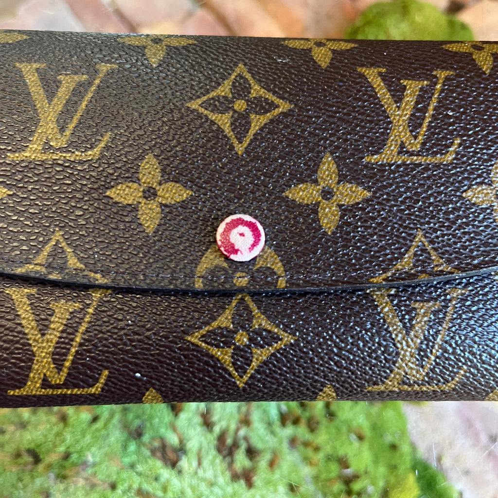 LOUIS VUITTON Emilie Monogram Wallet