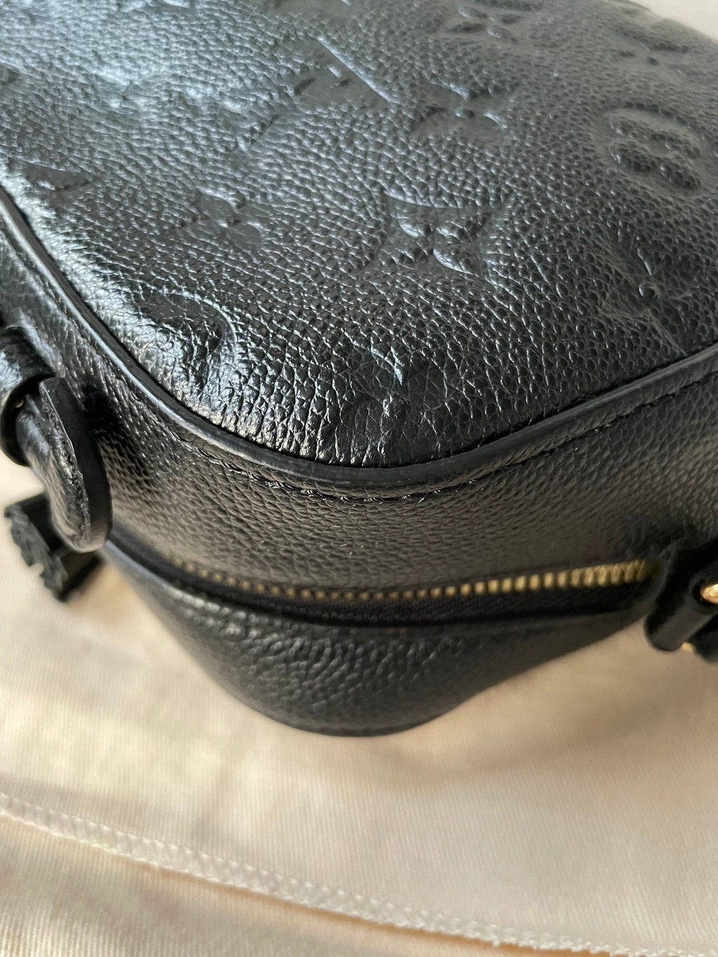 Louis Vuitton Saintonge Black Empreinte (RRP £1520)