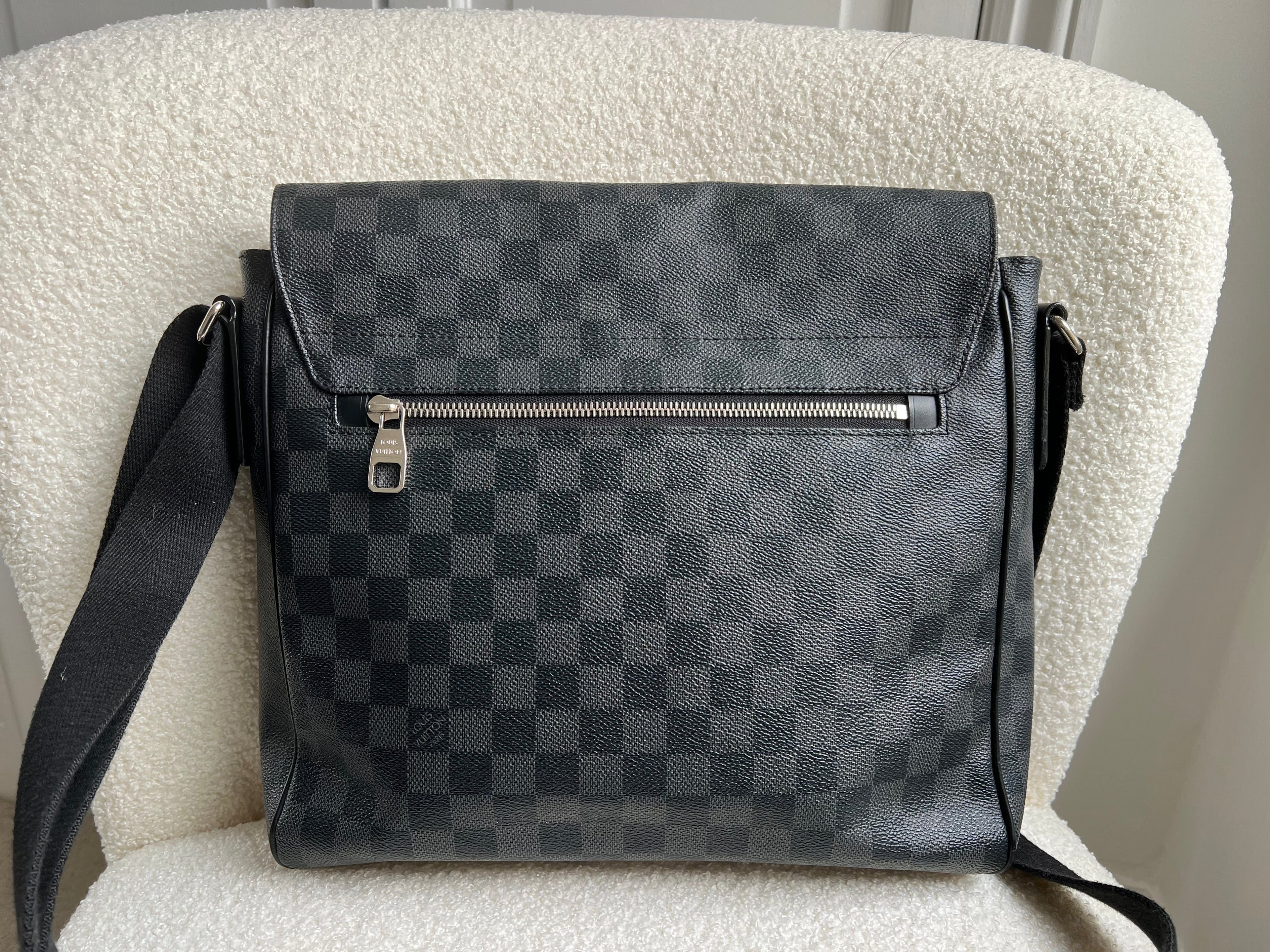 Louis Vuitton PM District Messenger Bag Damier Graphite