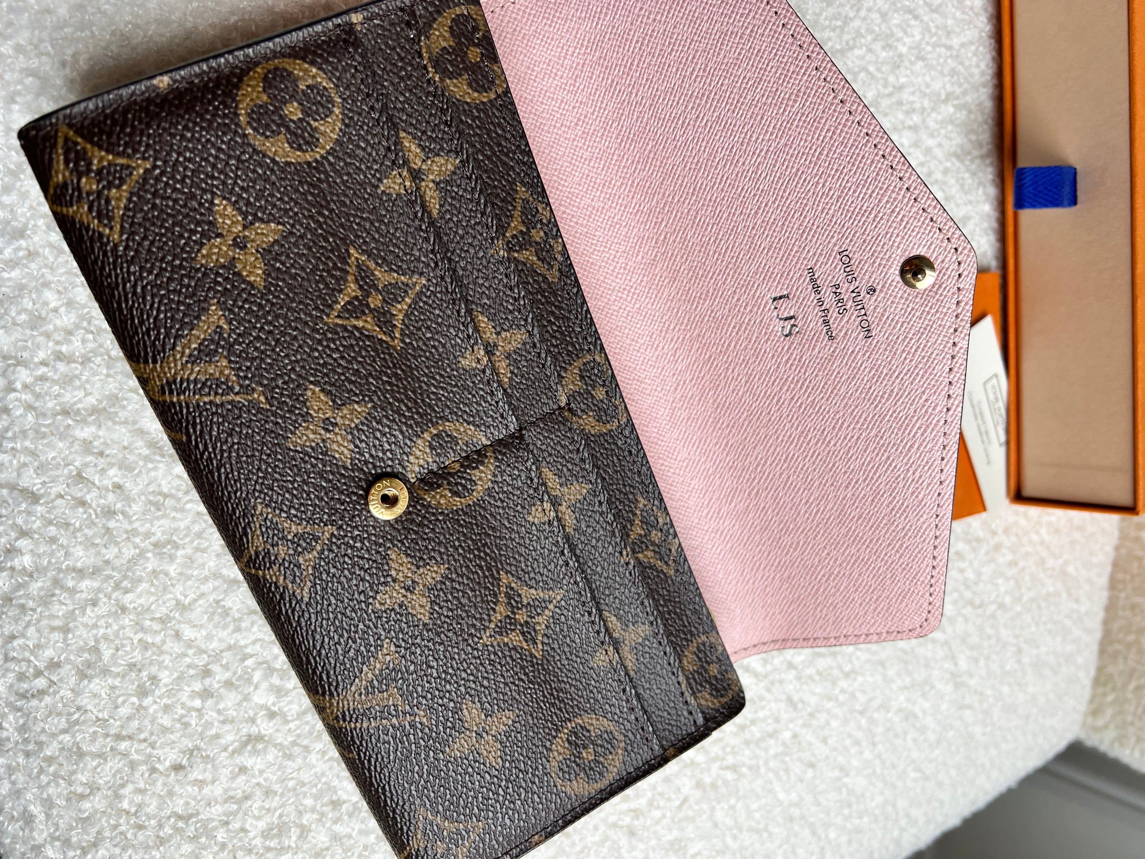 Louis Vuitton Sarah Wallet in Monogram and Brown  (RRP £485)