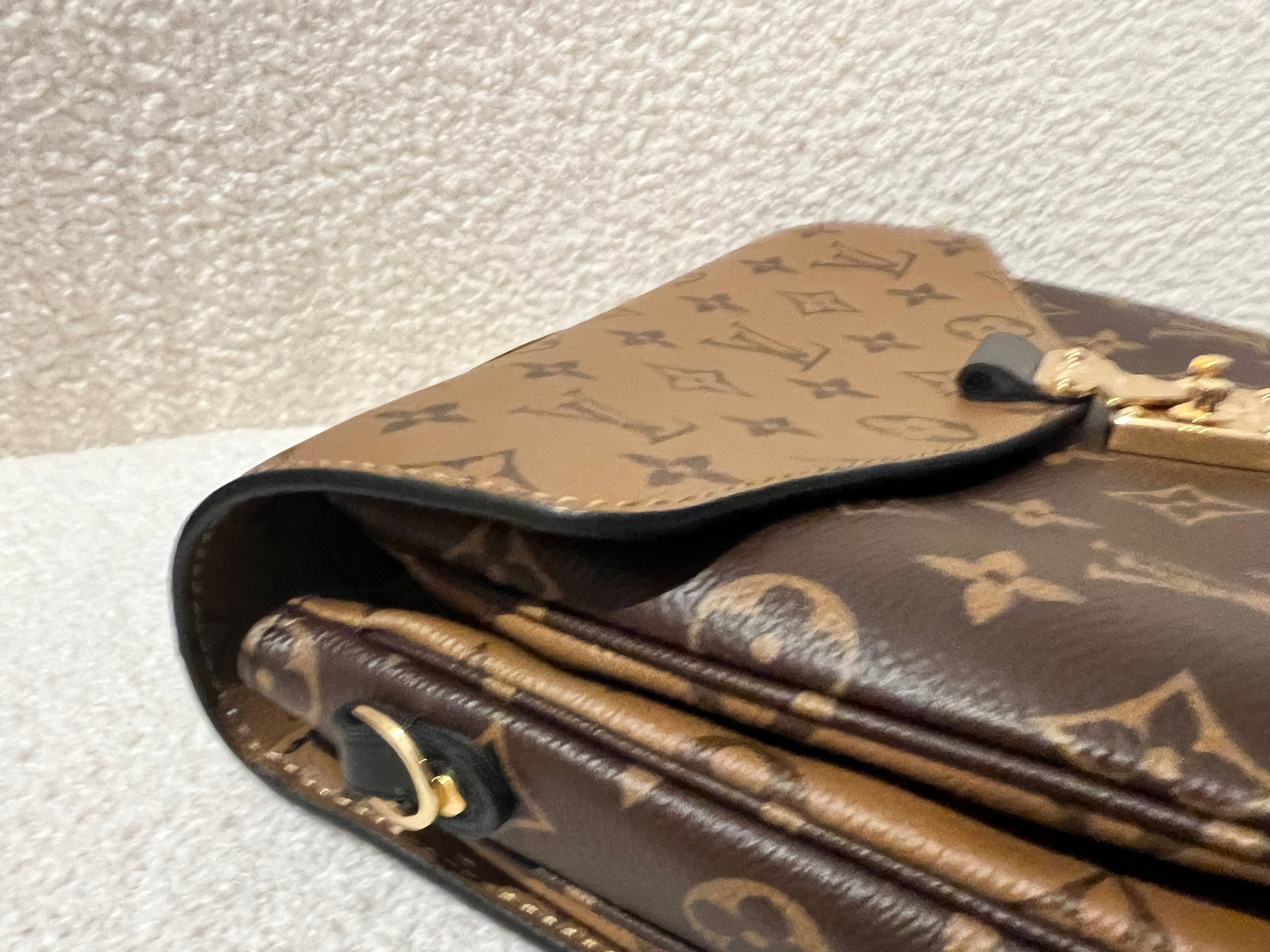 Louis Vuitton Pochette Metis Reverse Monogram (RRP £2,000)