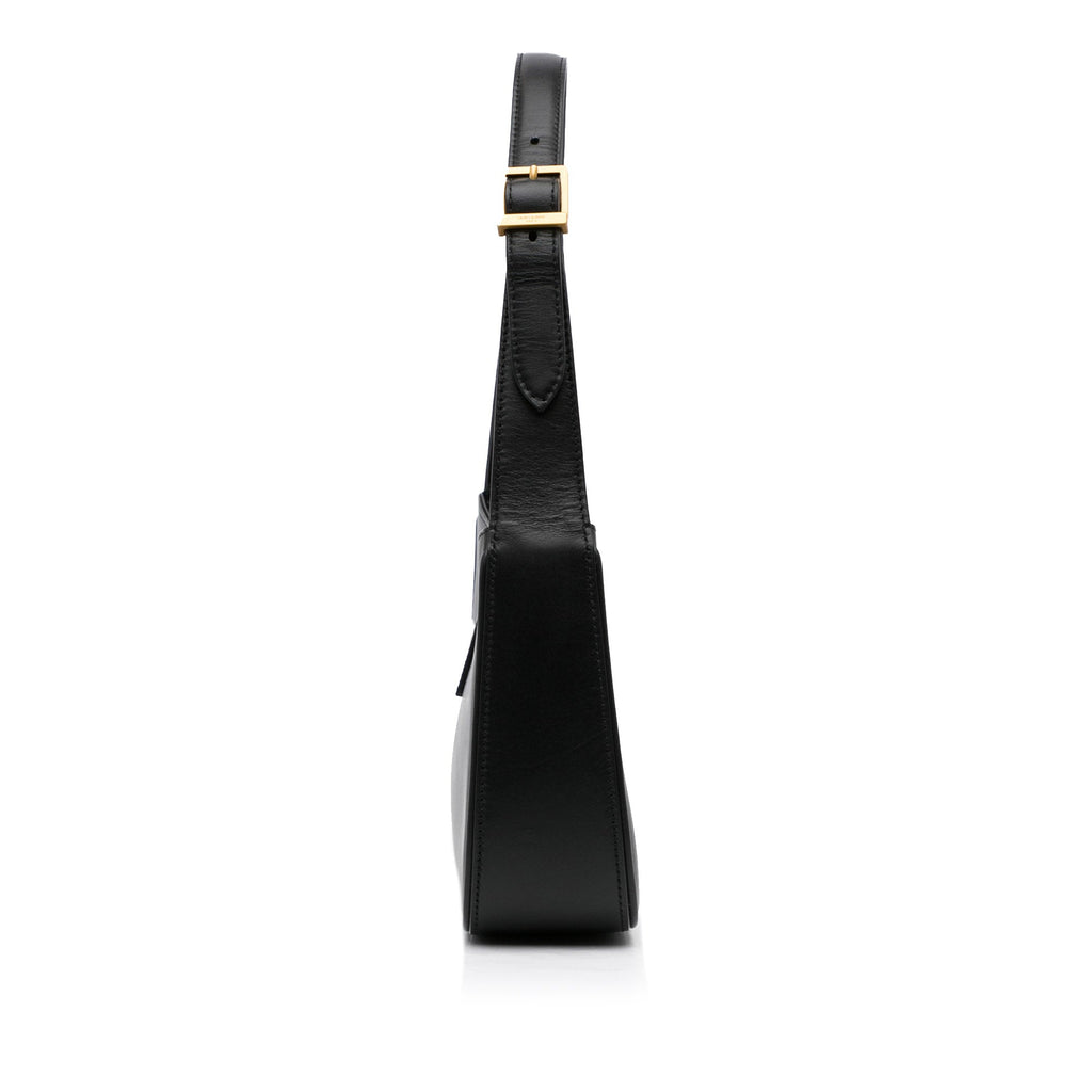 Yves Saint Laurent Le 5 ÃƒÆ’Ã‚Â  7 Black Leather
